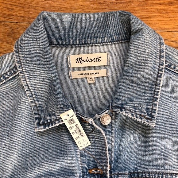 NWT The Oversized Trucker Jean Jacket in Fitzgerald Wash XXS - Picture 3 of 8